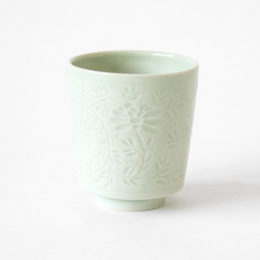 灰釉古釉 猪口 菊唐草・画像