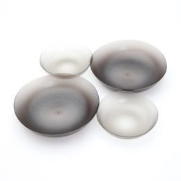 ブラック/グレ-トライタンプレ-ト 4枚セット・画像