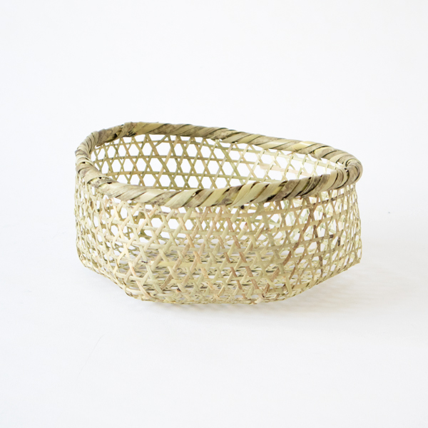 大宮城 篠竹 目かご・画像