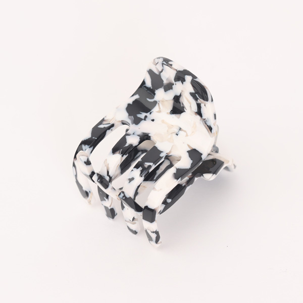 Noir TortoiseMini Claw（ヘアクリップ）・画像