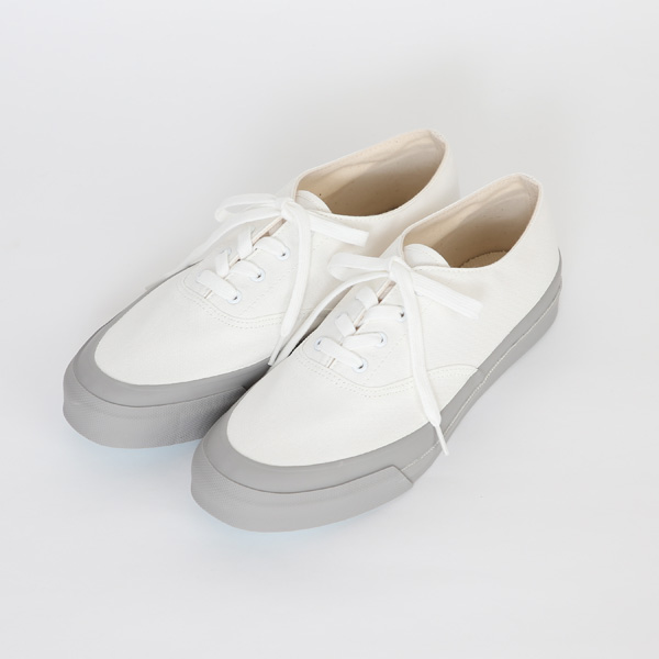 24.0デッキシュ-ズ L011 WHITE/GRAY・画像