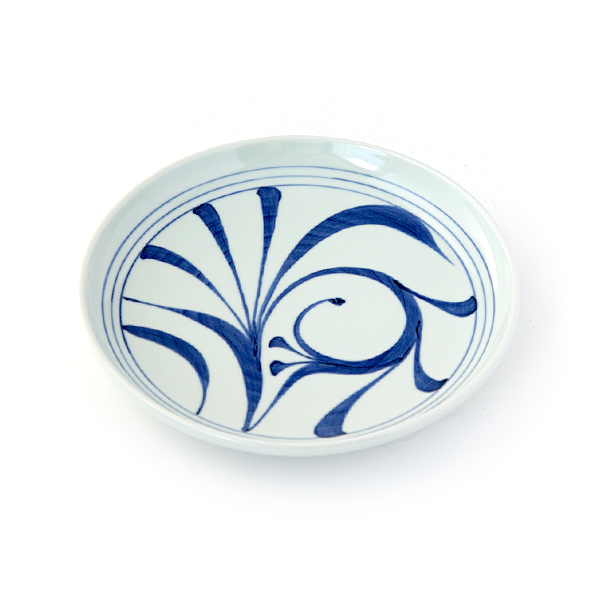 一つ唐草8寸切立丸皿・画像