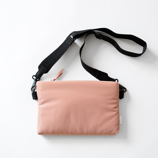 Blashパデットポ-チ（パッド入りショルダ-ポ-チ）・画像