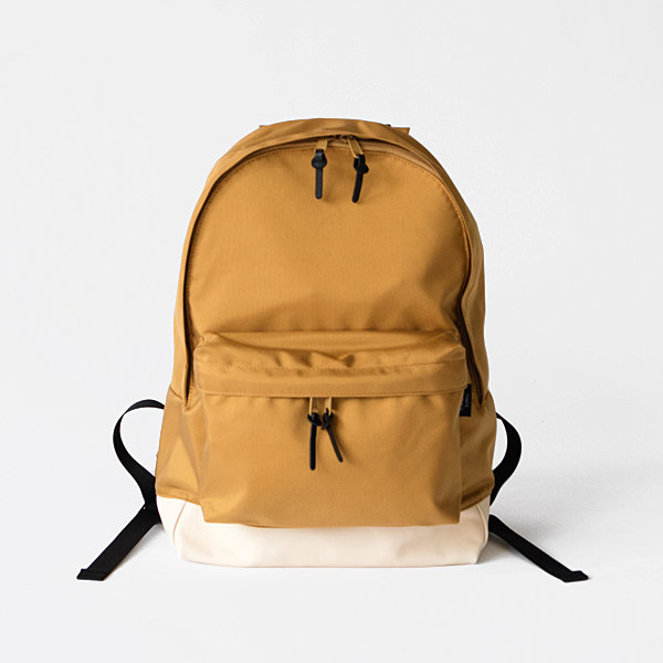 CAMELLIGHT / LEATHER BOTTOM デイパック・画像