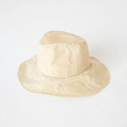 WHITEハット REI・画像