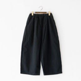 BLACKLINEN COTTON VOLUME パンツ・画像