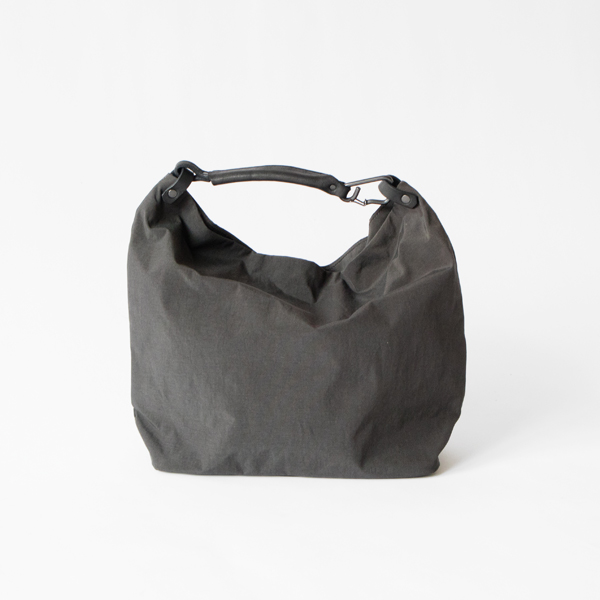 CHARCOAL GRAY強撥水シュリンクナイロンバッグ KYANPU S・画像