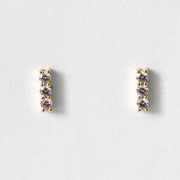 キャッチレスピアス Honesty Gold Triple・画像