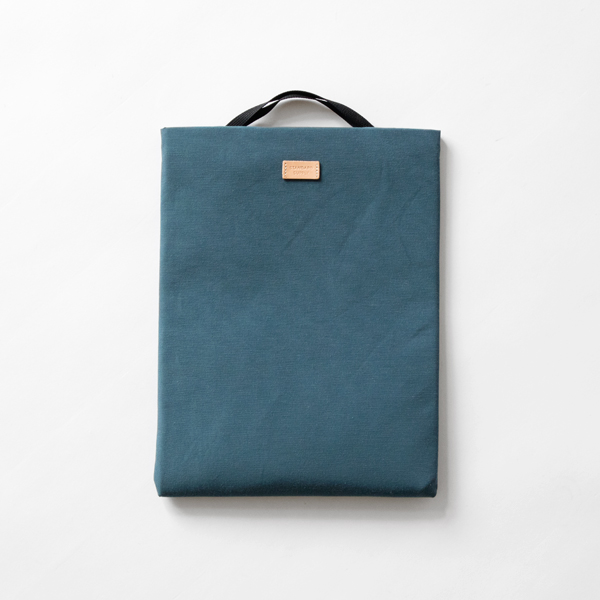 【別注】パソコンケ-ス SLEEVE CASE BLUE-GREY・画像