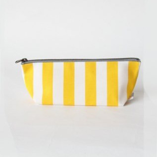 kota 三角ポ-チ イエロ-・画像