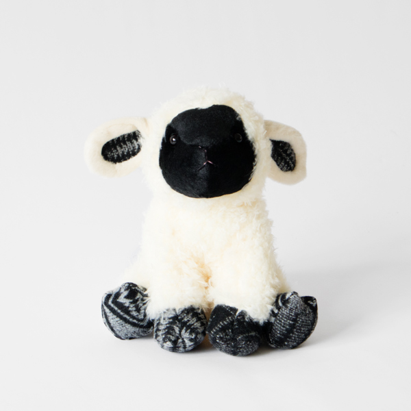 FANNIE LAMBGUND ぬいぐるみ・画像