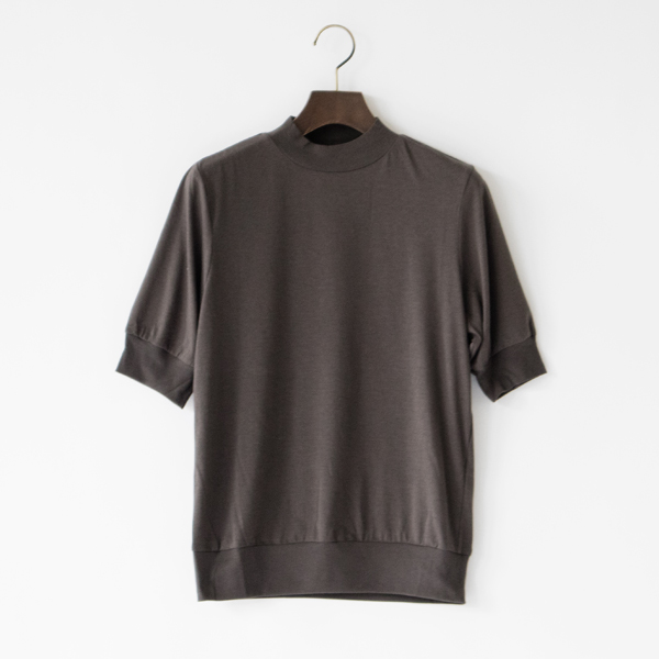 CHARCOAL GREYサイロプレミアムヌ-ディ天竺 5分袖モックネックTシャツ・画像