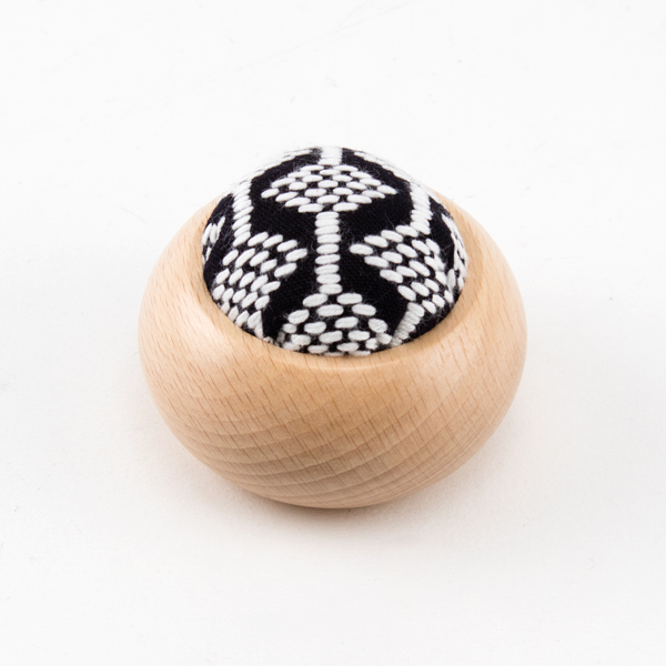 花つなぎ遊佐刺し子 丸型ピンクッション・画像