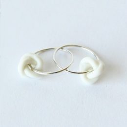 ピアス knots hoop・画像