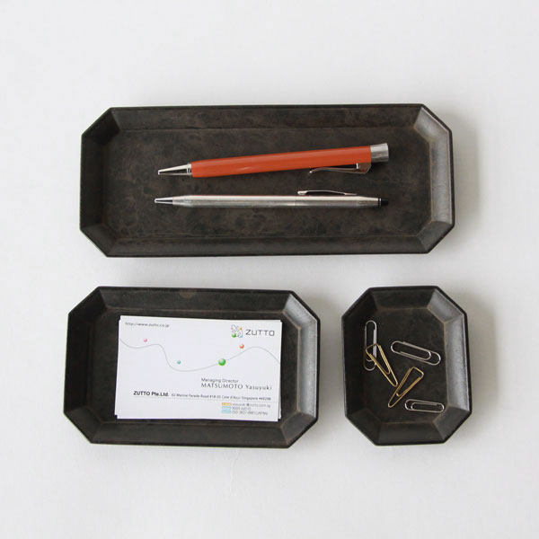 小文具トレイ 黒ムラ・画像