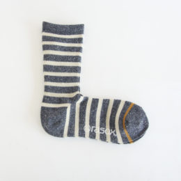 ネイビ-×ナチュラルコットンボ-ダ-・クル- メンズソックス・画像