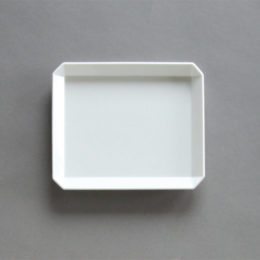 165TY スクエア プレ-ト ホワイト・画像