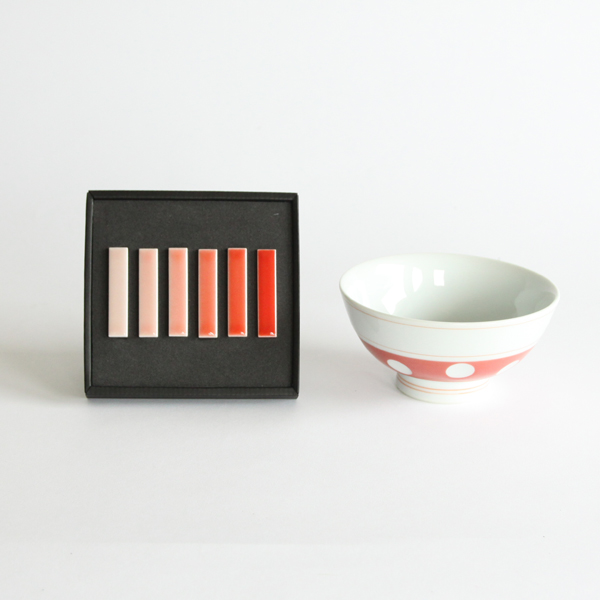 肥前吉田焼 水玉 ご飯茶碗 箸置きセット・画像