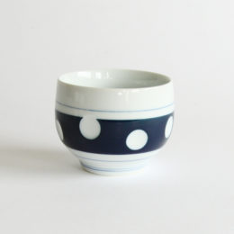青肥前吉田焼 水玉 湯呑・画像