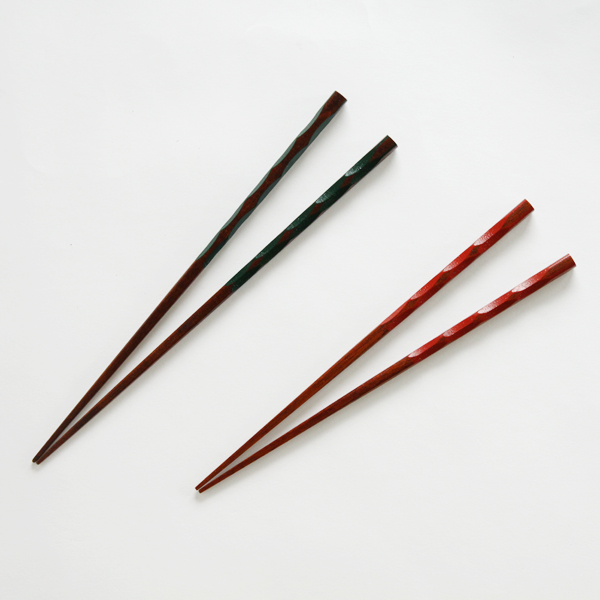 先角 亀甲彫り 2膳セット 桐箱入り・画像