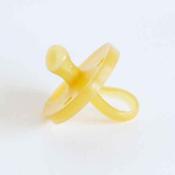 Sおしゃぶり 歯科矯正型・画像