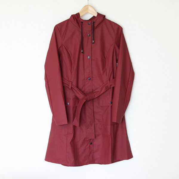 XS/S※日本のS/Mサイズ相当Curve Jacket Bordeaux（レインコ-ト）・画像