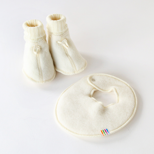 オフホワイトベビ-ブ-ティ-&ビブセット・画像