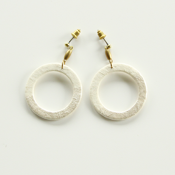 白ピアス JPA1407S・画像