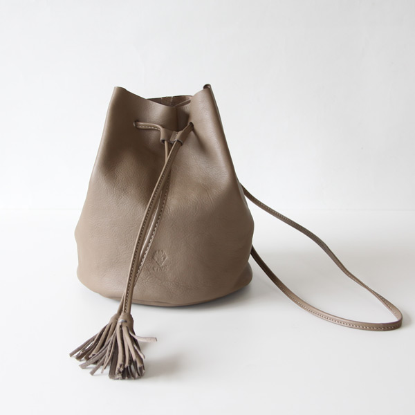 グリ-ジョ巾着ショルダ- Grigio・画像