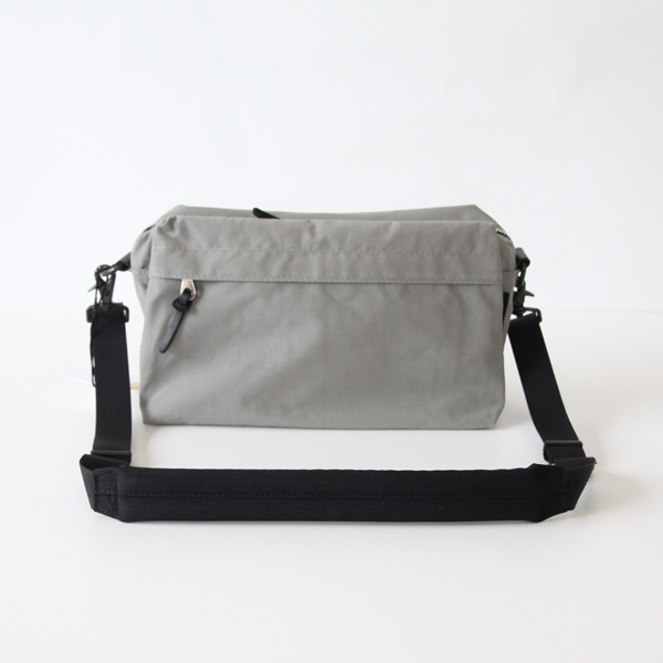 GREYWEEKEND SHOULDER・画像