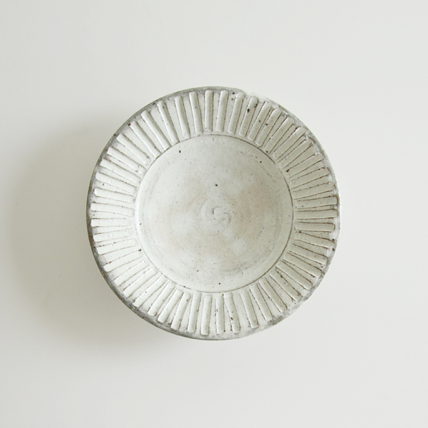 7寸粉引 リム皿・画像