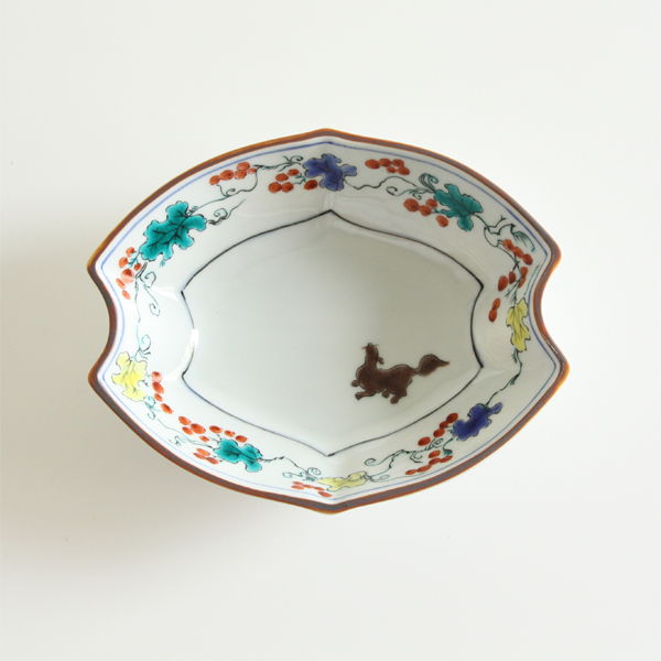 ぶどうとリスの舟型向付・画像