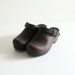 38サボ Ingrid(イングリッド)Antique Brown Oiled・画像