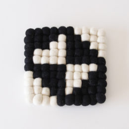 A ブラック×ホワイトノルディック ポットマット・画像