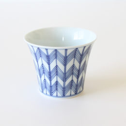 反杯（そりさかずき）矢羽根・画像