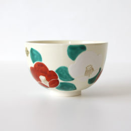 抹茶碗 彩紅白椿・画像