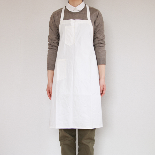 Off Whiteビブエプロン（Bib Apron）・画像