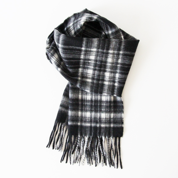 マフラ- Arran Tartan Muffler/Black & White Stewart・画像