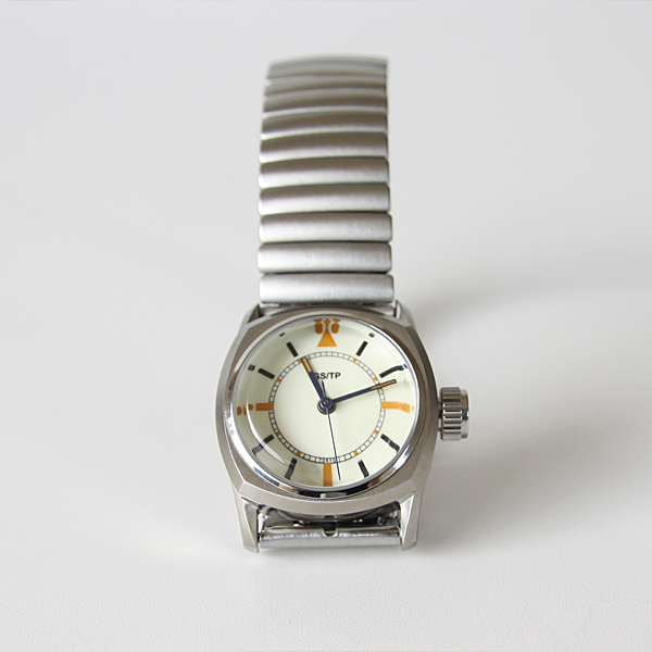 手巻きホワイトダイアルMMD01C・画像