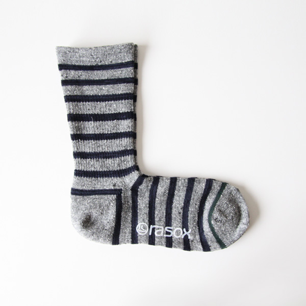 グレ-×ネイビ-コットンボ-ダ-・クル- メンズソックス・画像