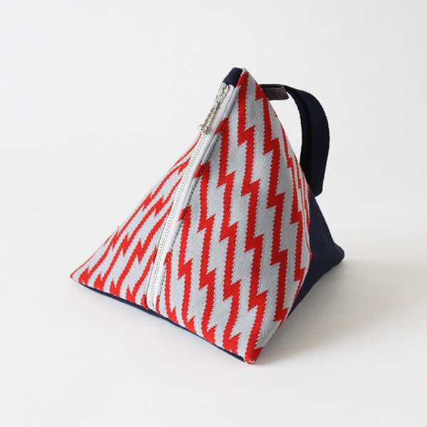 39 NAVYジグザグアモッサポ-チ・画像