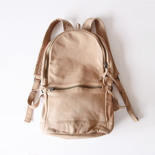 ecru beigeDAY TRIPデイリュック ミッド・画像