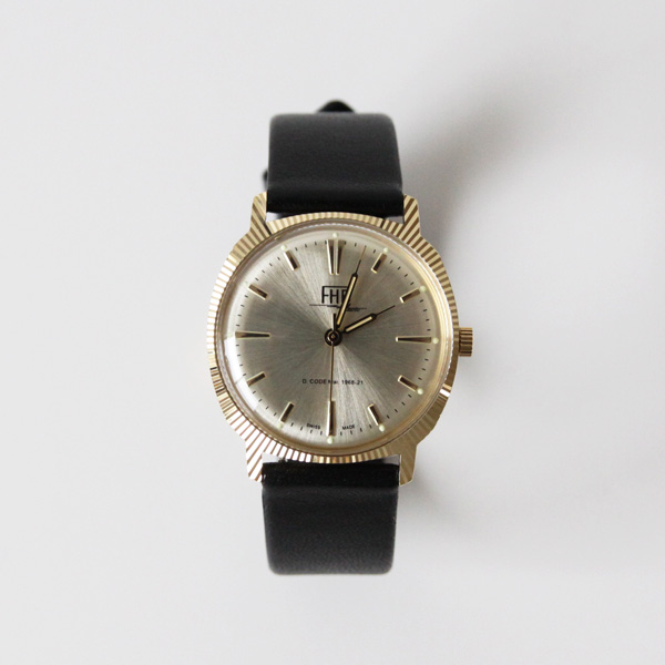 CLASSIC F907YG-BK・画像