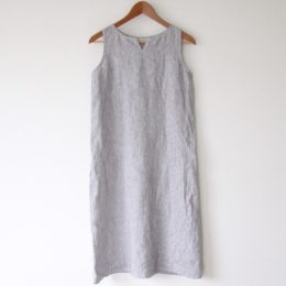 グレ-ホワイトストライプ【別注】リア ノ-スリ-ブナイトシャツ ハ-フ・画像