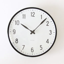 290mmARNE JACOBSEN Wall Clock Station・画像