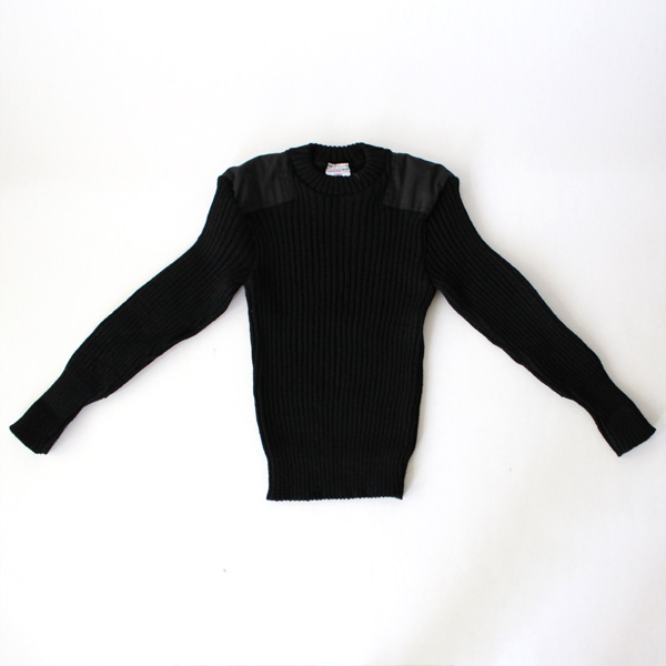 XS(日本のXS-S)ウ-リ-・プ-リ- クル-ネックセ-タ- ブラック・画像