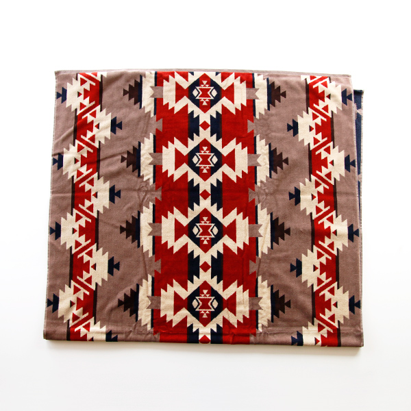 タオルブランケット Oversized Jacquard Towels MountainMajesty・画像