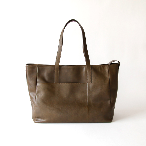 レザ-ト-トバッグ grande poche OLIVE・画像