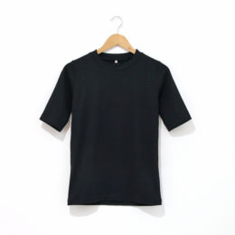 ブラック無地5分丈カットソ-・画像