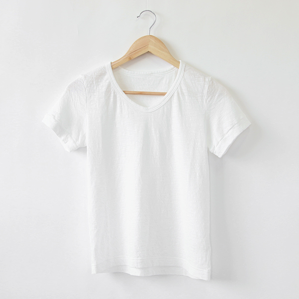白 Mなめらか天竺 VネックTシャツ・画像